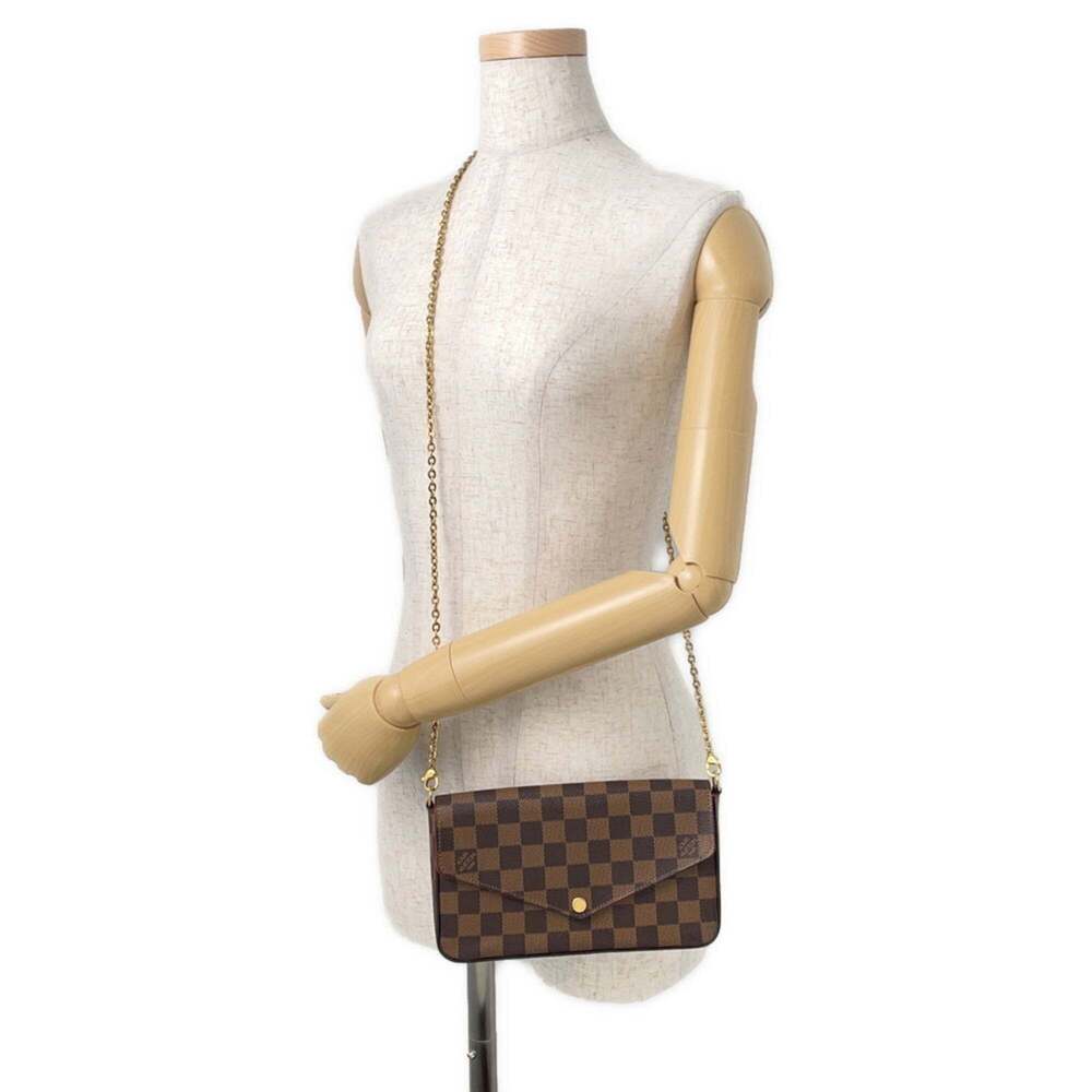LOUIS VUITTON Red Damier Pochette Mini Bag - Picture 4 of 16